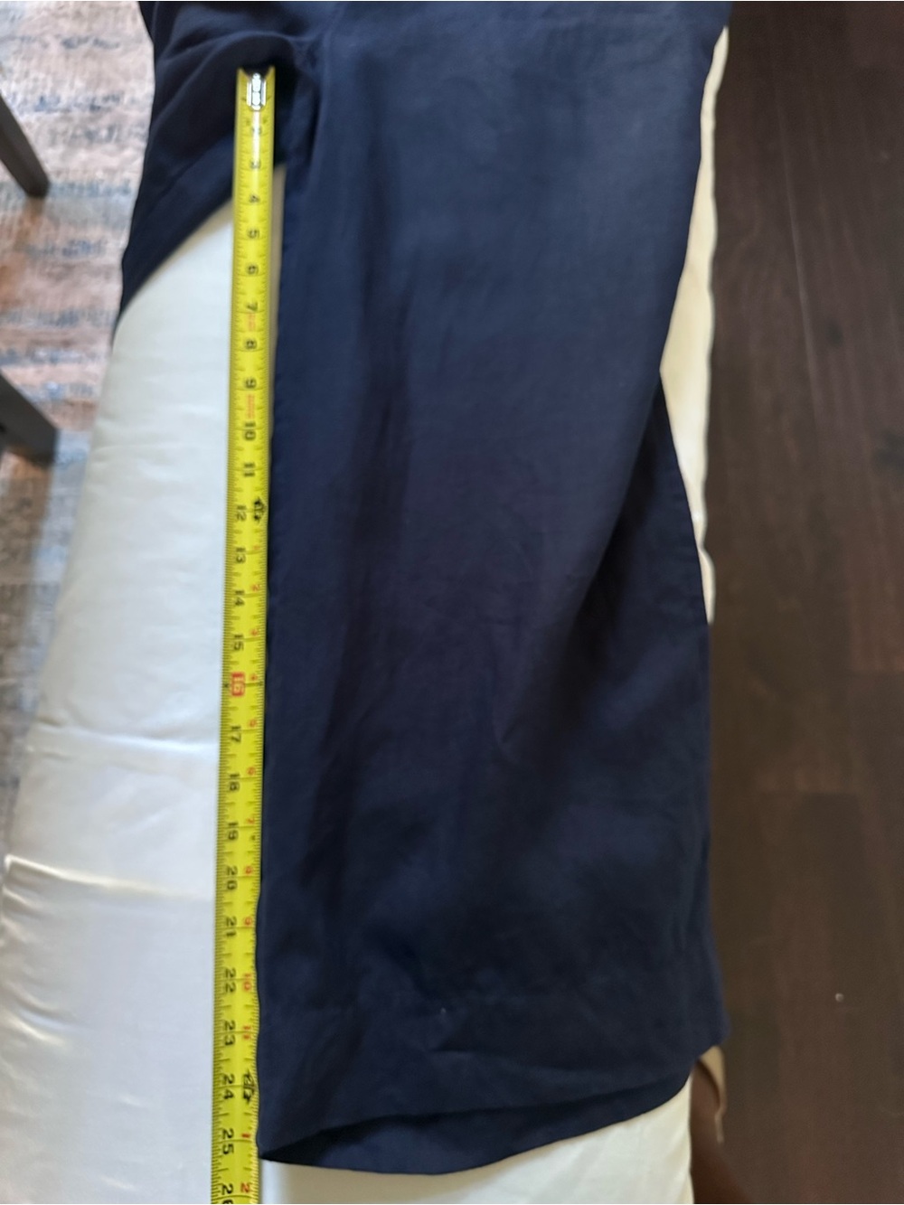 Tahari Essentials 100% Linen Navy Pull On Cropped Wide Leg Pants Women’s L - Picture 9 of 11